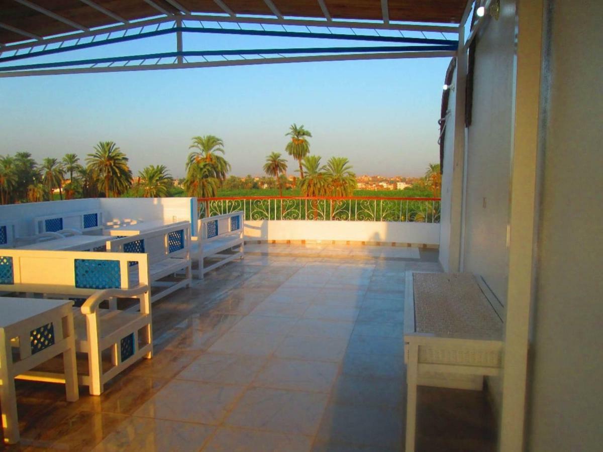 Moon Valley Apartments Luxor Esterno foto